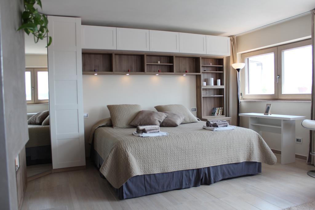 Panoramic Luxury Little Penthouse Apartment Флоренция Екстериор снимка